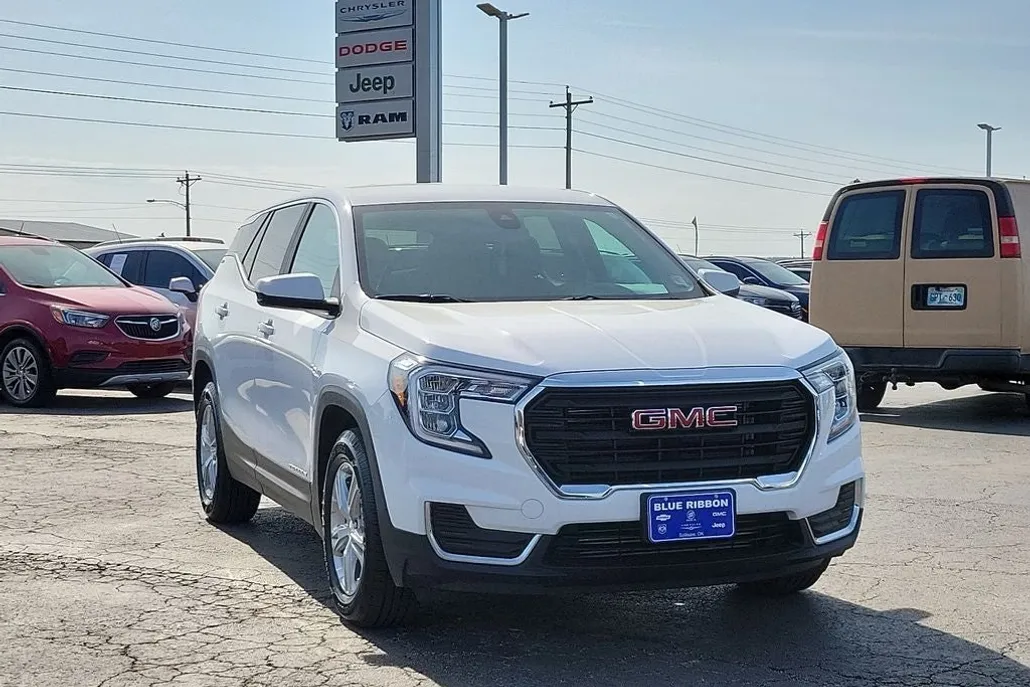 2023 Gmc Terrain SLE photo 1