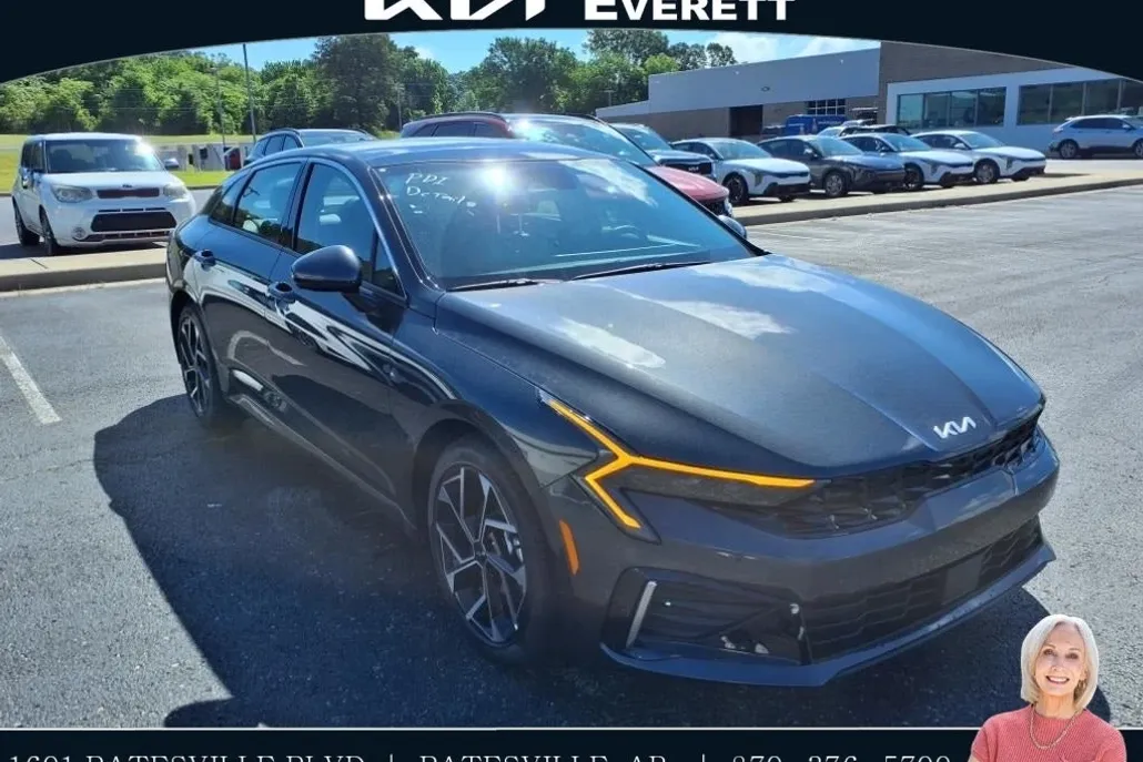 2025 Kia K5 EX photo 1
