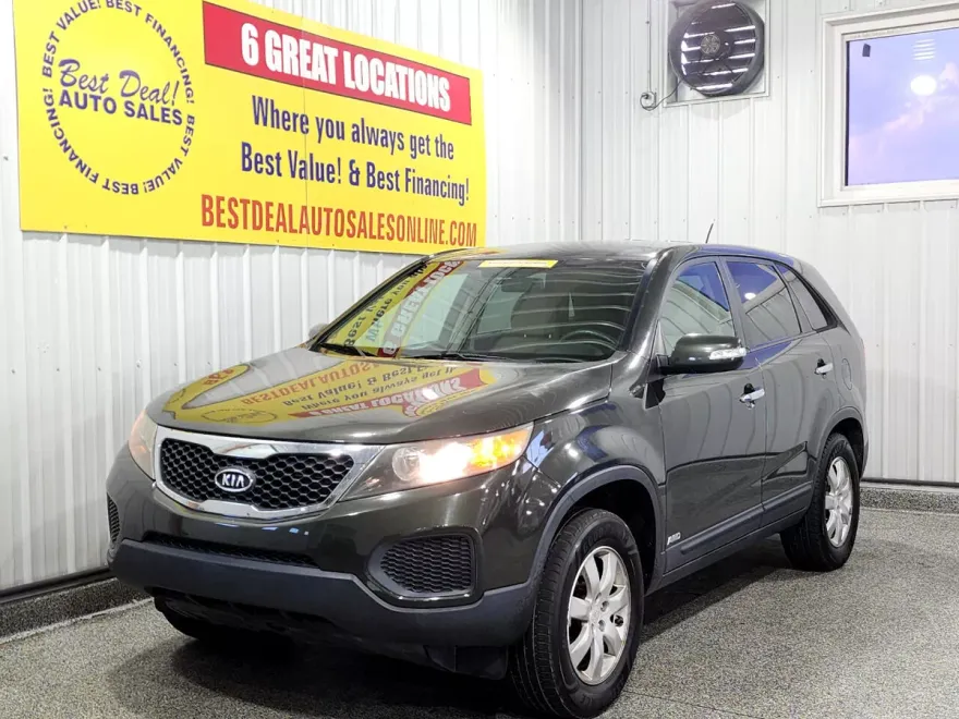 2011 Kia Sorento LX photo 1