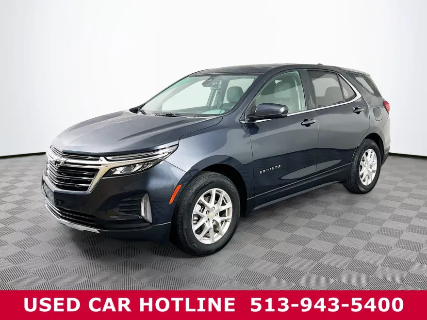 2022 Chevrolet Equinox LT photo 1