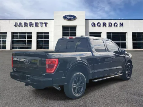 2023 Ford F-150 XLT photo 4