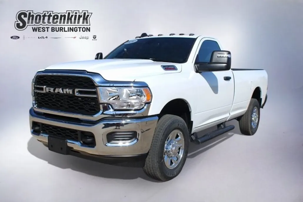2024 Ram 2500 Tradesman photo 1