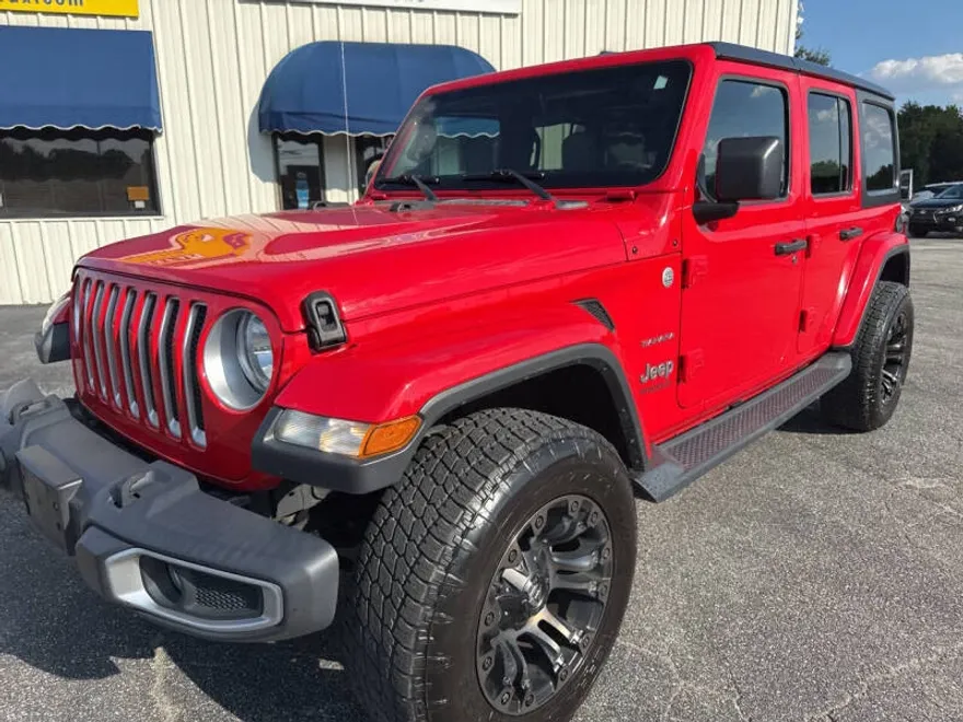 2018 Jeep Wrangler Unlimited Sahara photo 1