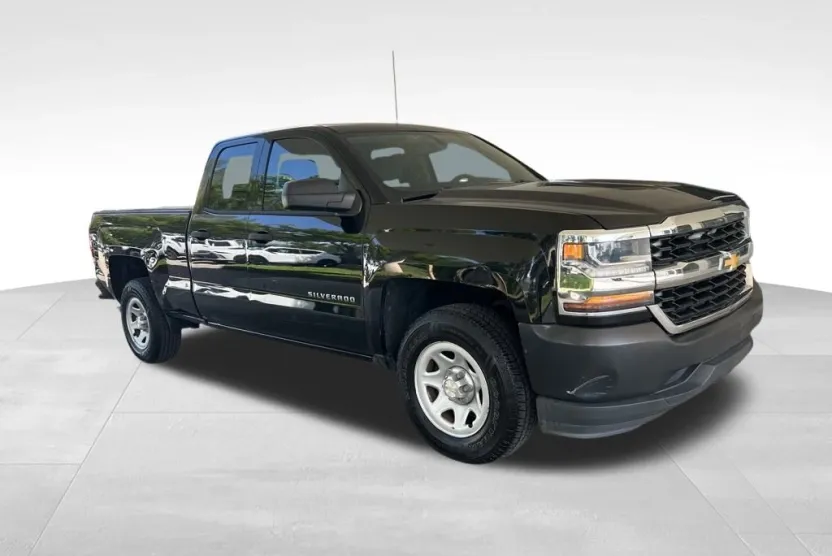2016 Chevrolet Silverado 1500 photo 1