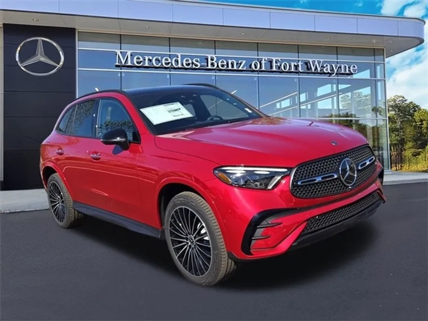 2026 Mercedes Benz GLC 300 4MATIC photo 1