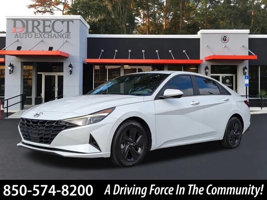 2021 Hyundai Elantra SEL Convenience photo 1