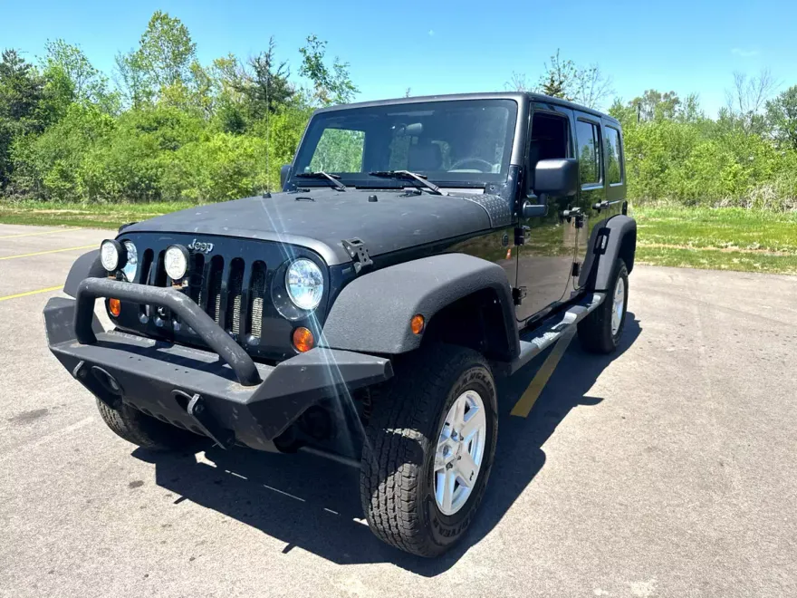 2008 Jeep Wrangler Unlimited Sahara photo 1