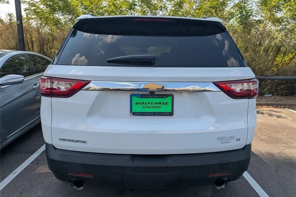 2021 Chevrolet Traverse photo 1