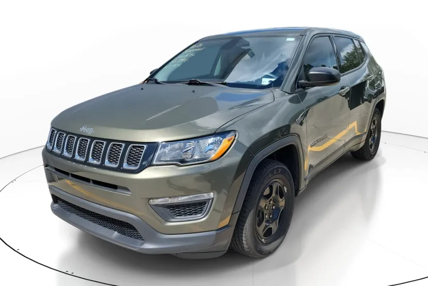 2018 Jeep Compass Sport photo 1