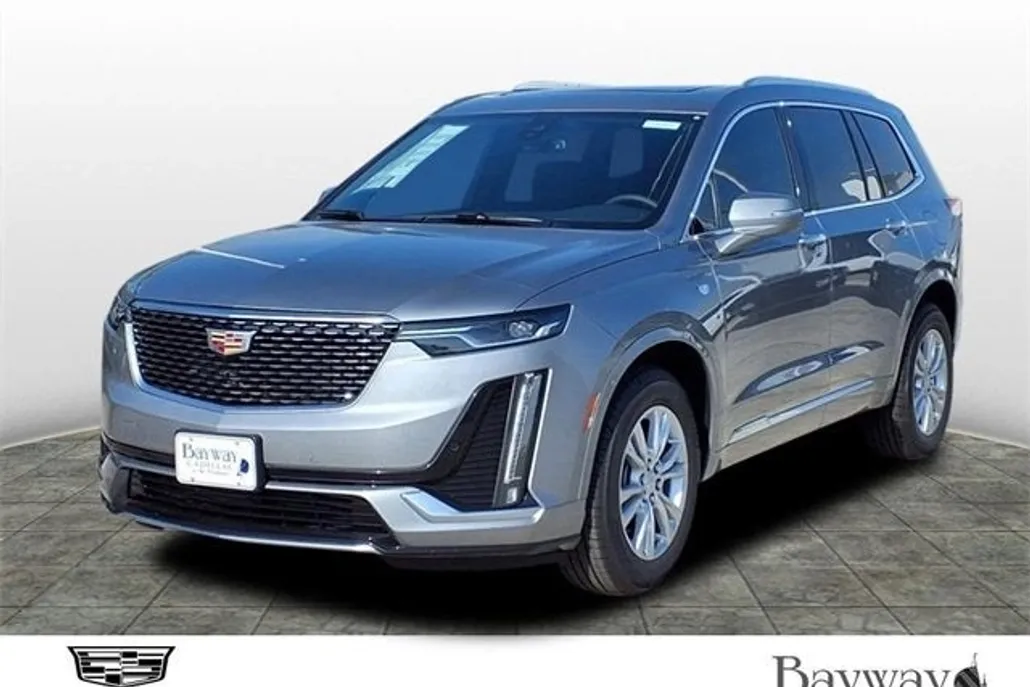 2025 Cadillac XT6 Luxury photo 1