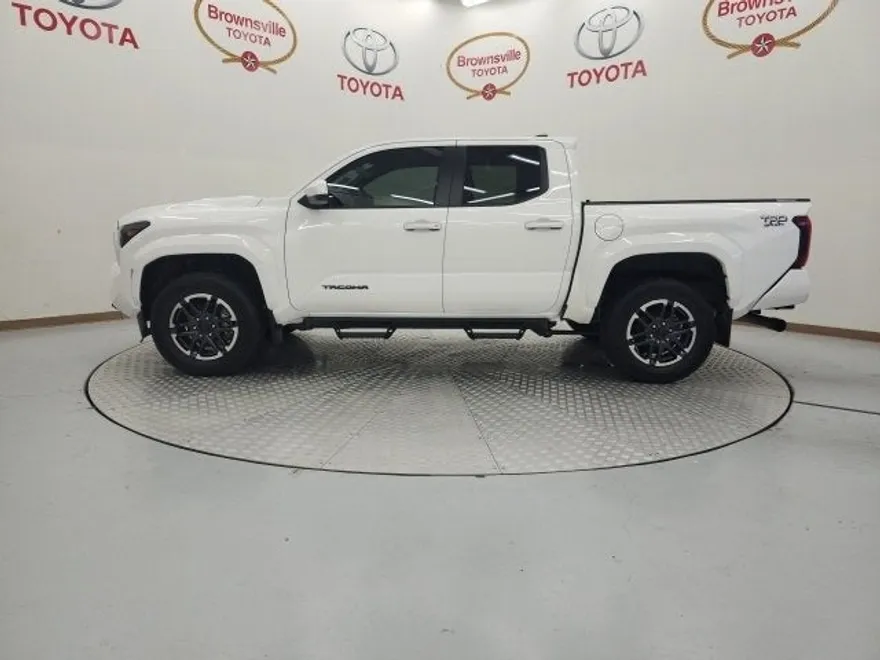 2024 Toyota Tacoma 4x4 TRD Sport photo 1
