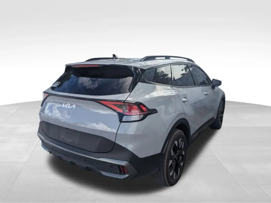 2023 Kia Sportage X-Line photo 1