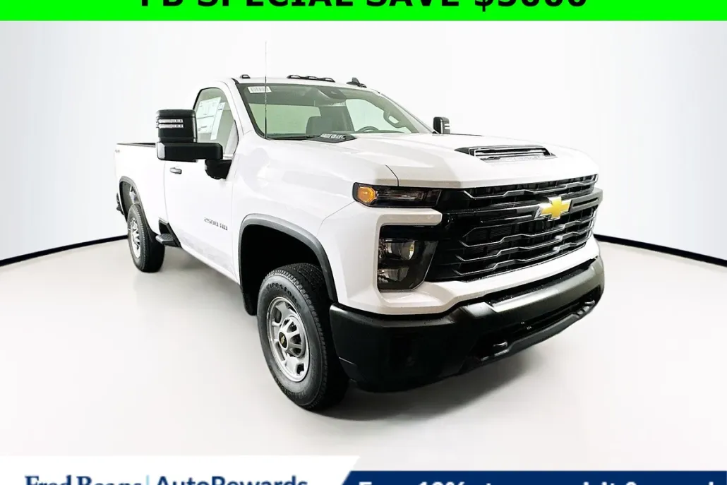 2024 Chevrolet Silverado 2500HD photo 1