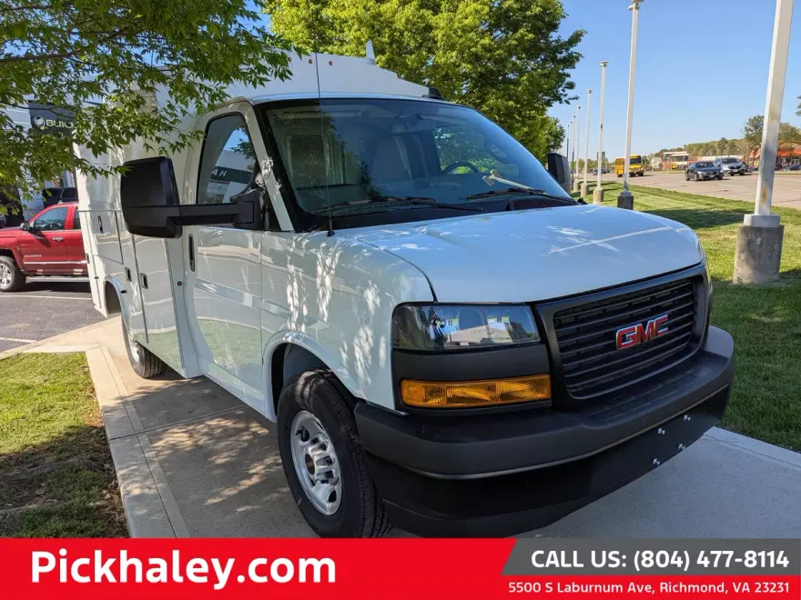 2024 Gmc Savana Cutaway 3500 photo 1