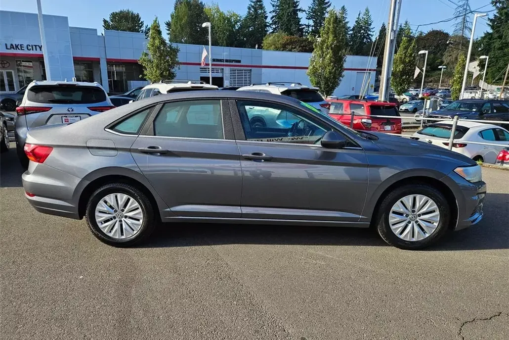 2019 Volkswagen Jetta 1.4T S photo 1