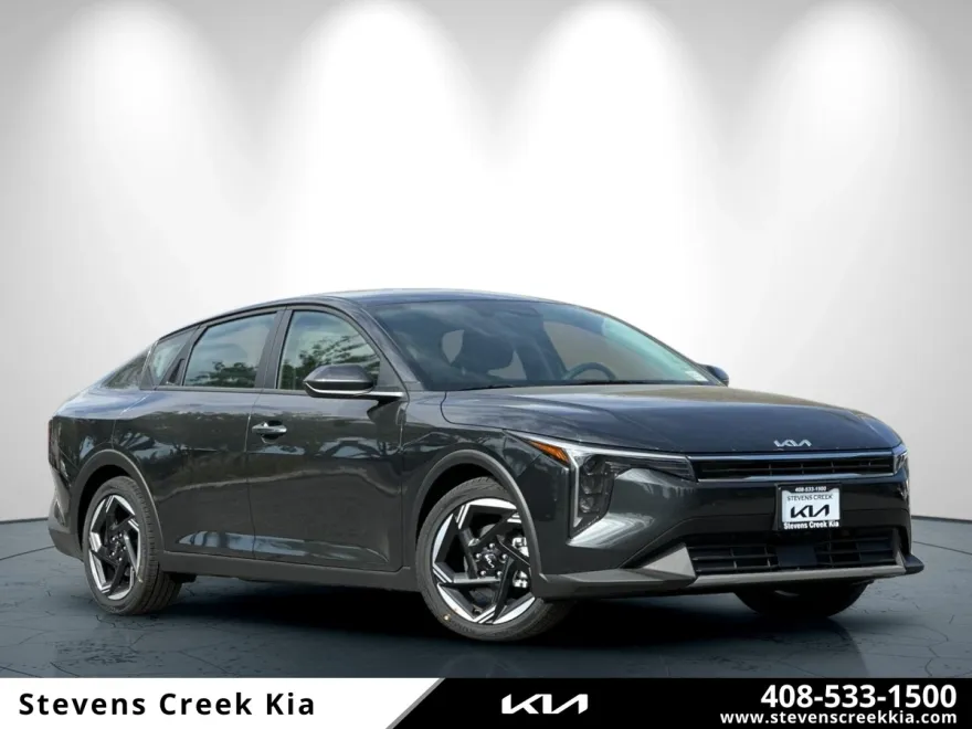 2025 Kia K4 EX photo 1