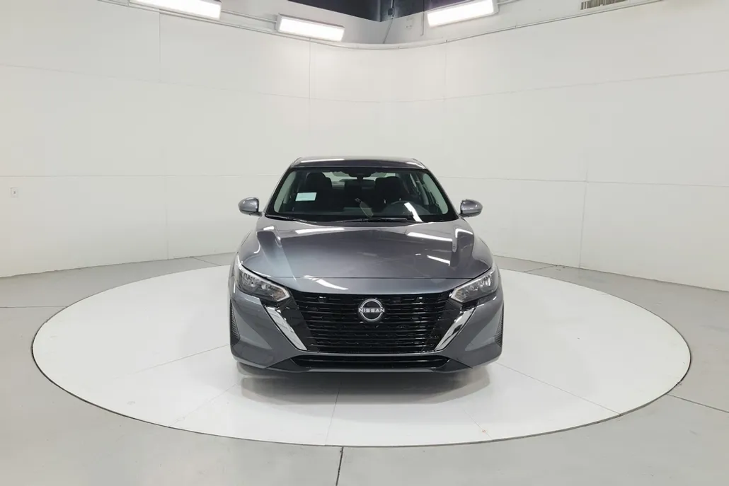 2025 Nissan Sentra S photo 2