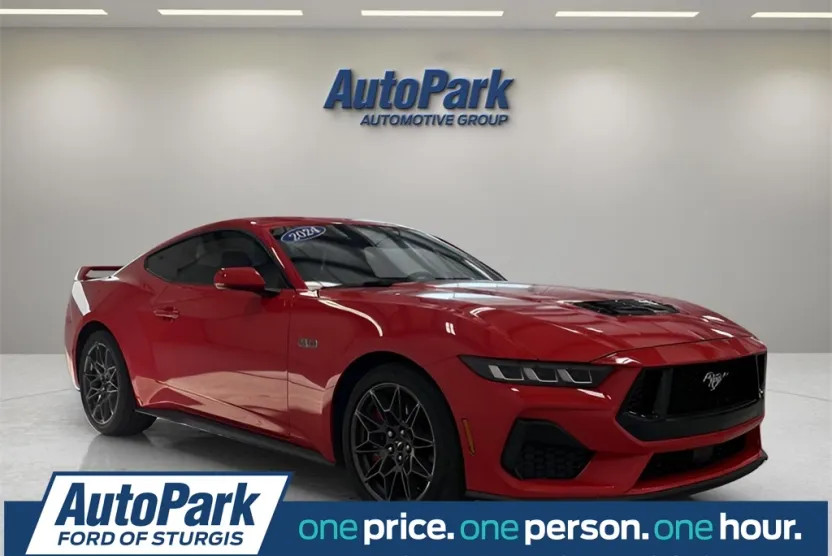 2024 Ford Mustang GT photo 1