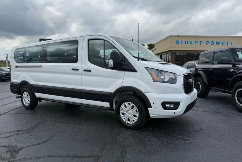 2025 Ford Transit photo 1