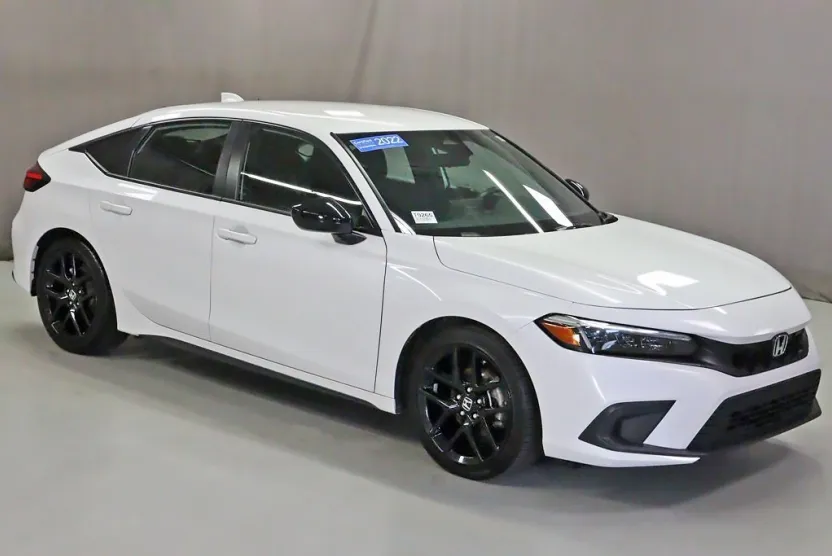 2022 Honda Civic Hatchback Sport photo 1