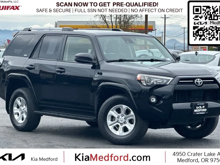 2024 Toyota 4Runner SR5 photo 1