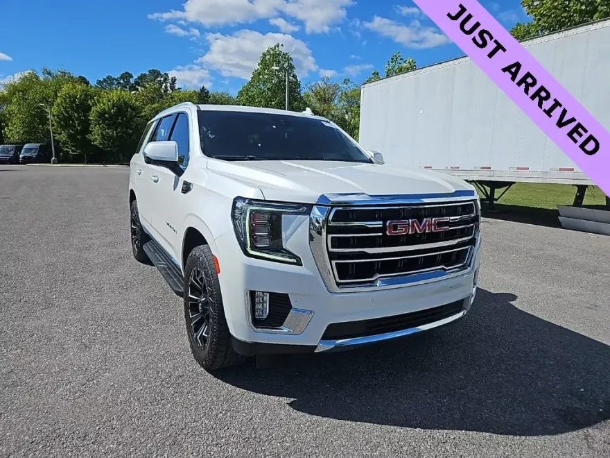 2023 Gmc Yukon SLT photo 1
