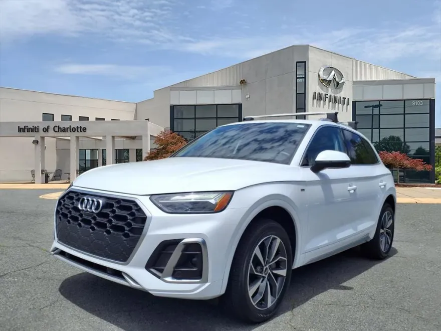 2024 Audi Q5 S line Premium Plus photo 1