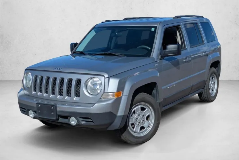 2015 Jeep Patriot Sport photo 1