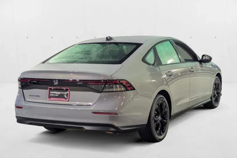 2025 Honda Accord SE photo 1