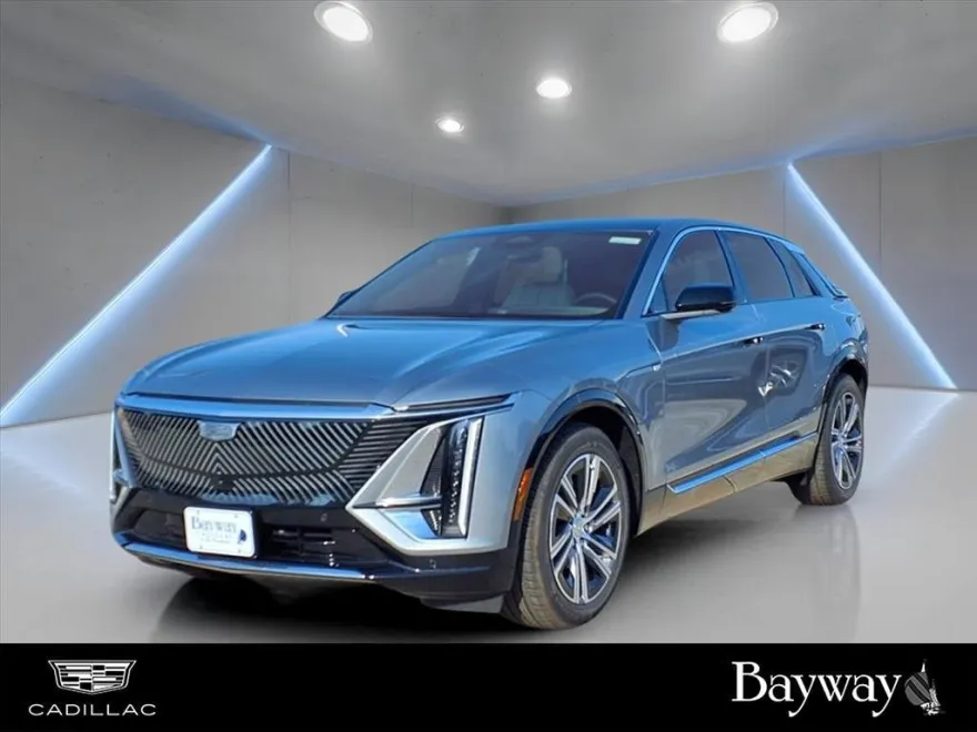 2026 Cadillac Lyriq Luxury photo 1