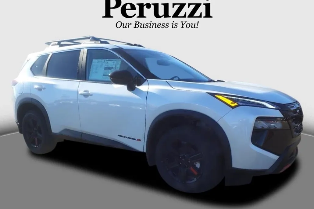 2025 Nissan Rogue photo 1