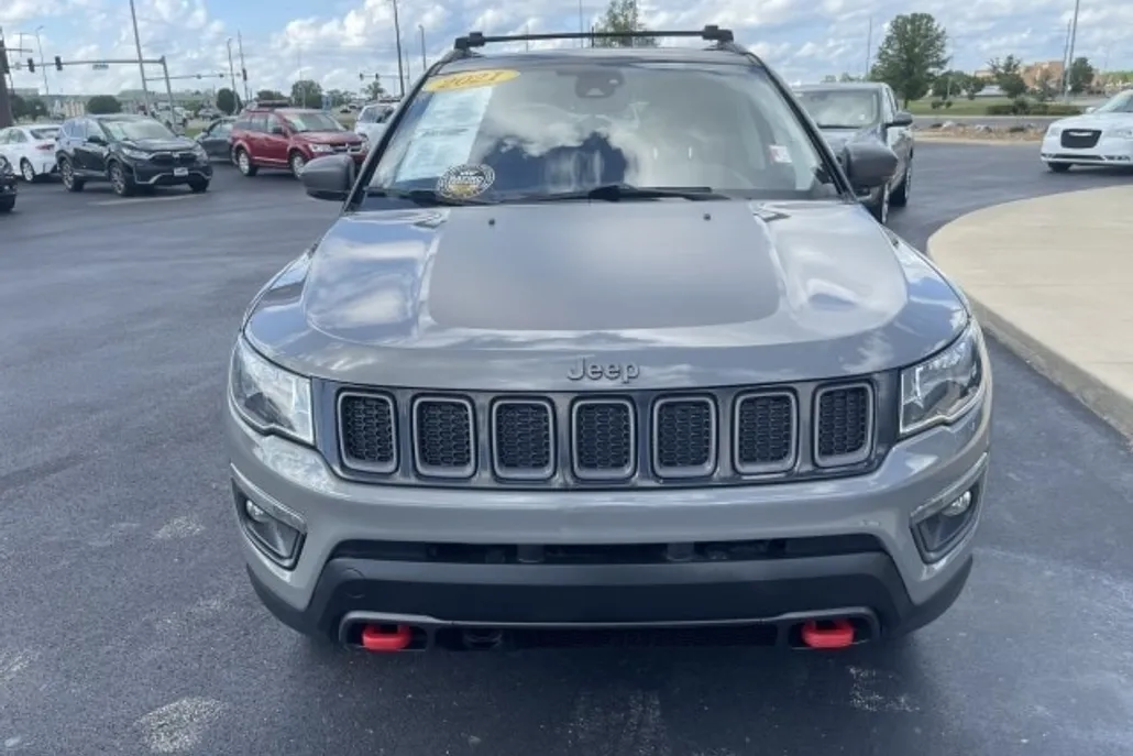 2021 Jeep Compass Trailhawk photo 1