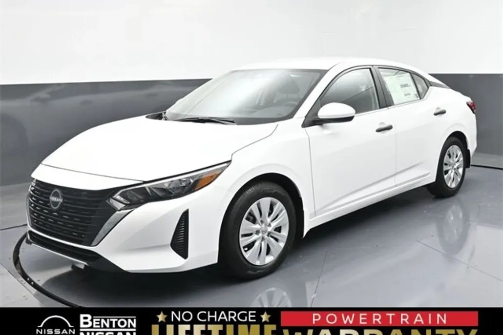2025 Nissan Sentra S photo 1