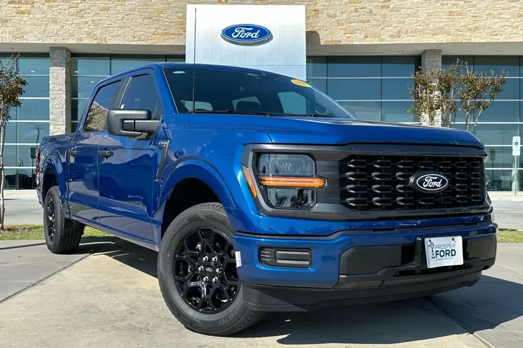 2025 Ford F-150 STX photo 1