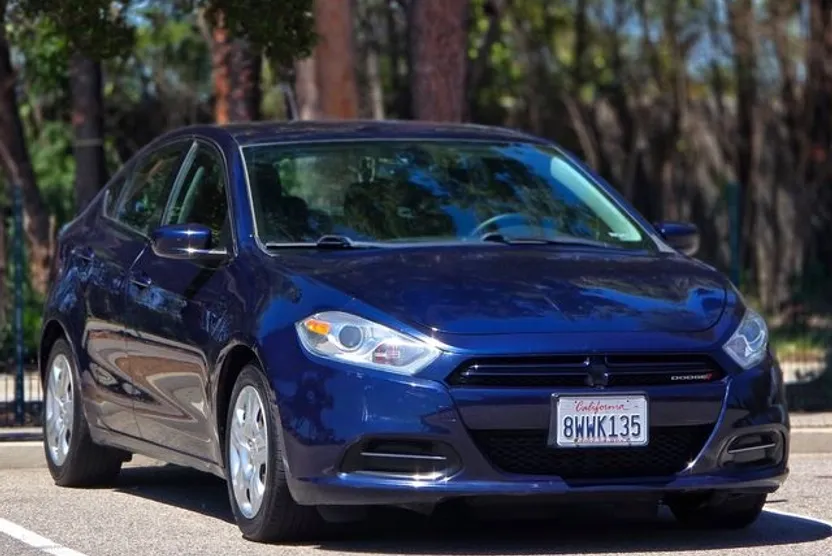 2013 Dodge Dart Aero photo 1