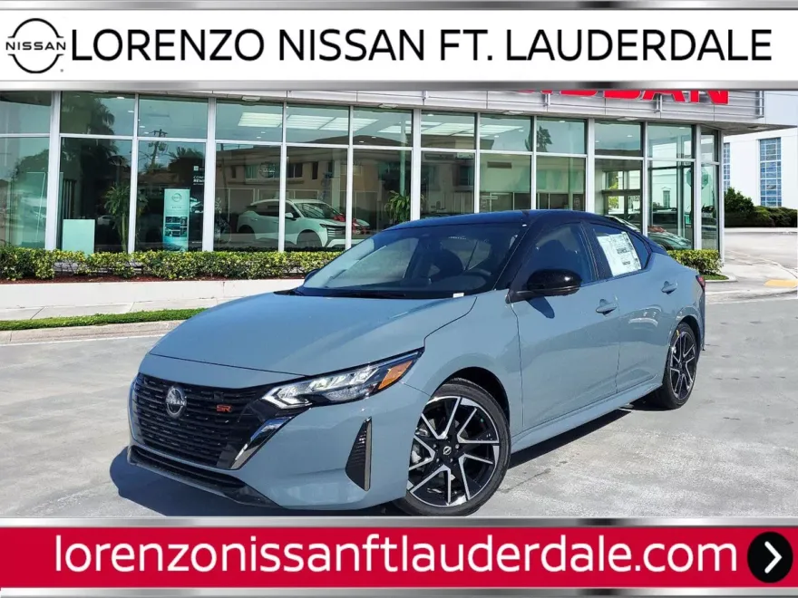 2025 Nissan Sentra SR photo 1