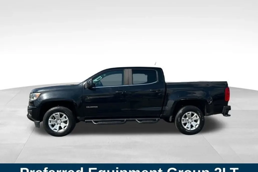2017 Chevrolet Colorado LT photo 1
