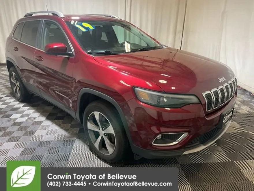 2019 Jeep Cherokee Limited photo 1