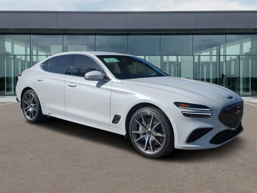 2025 Genesis G70 2.5T photo 1
