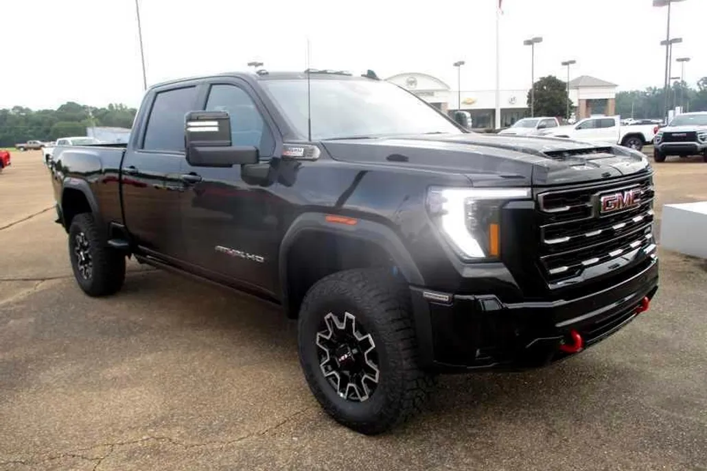 2025 Gmc Sierra HD AT4X photo 1