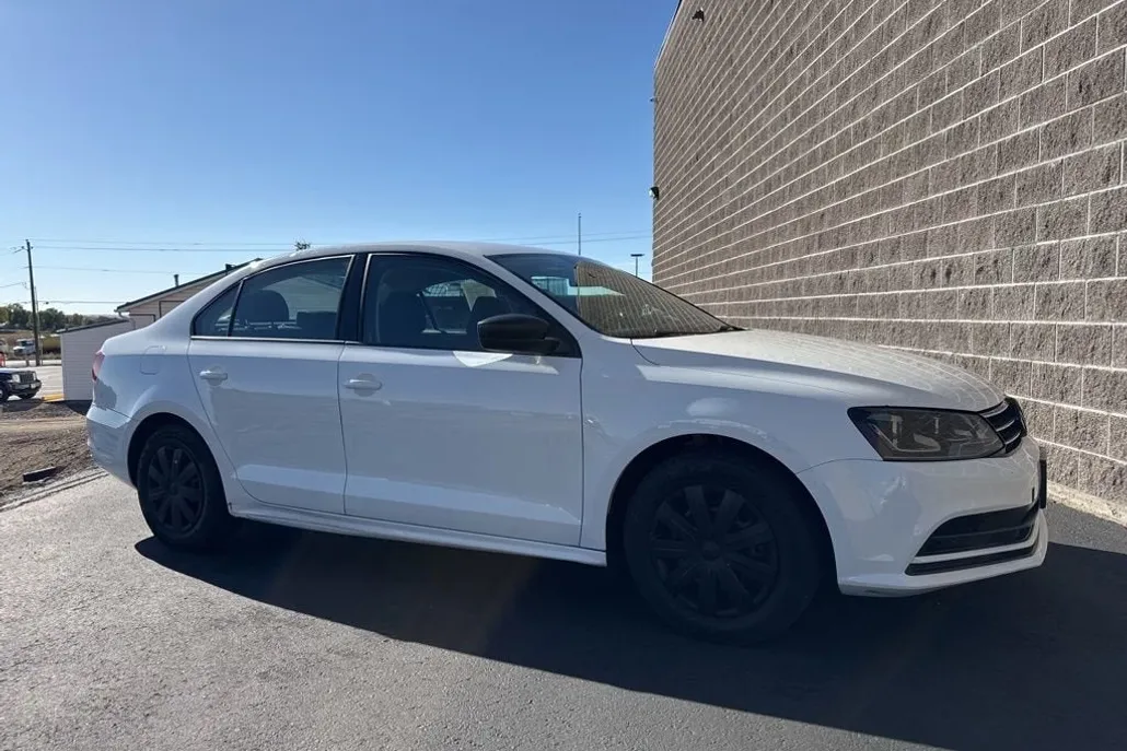 2016 Volkswagen Jetta 1.4T S photo 1