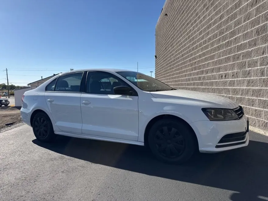 2016 Volkswagen Jetta 1.4T S photo 1