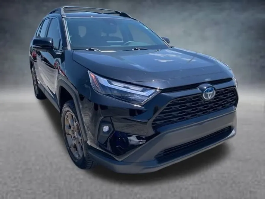 2024 Toyota RAV4 Hybrid photo 1