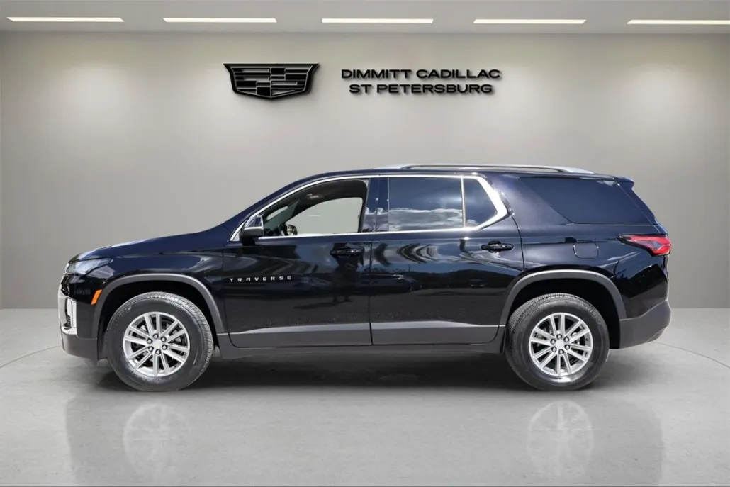 2023 Chevrolet Traverse Cloth photo 1