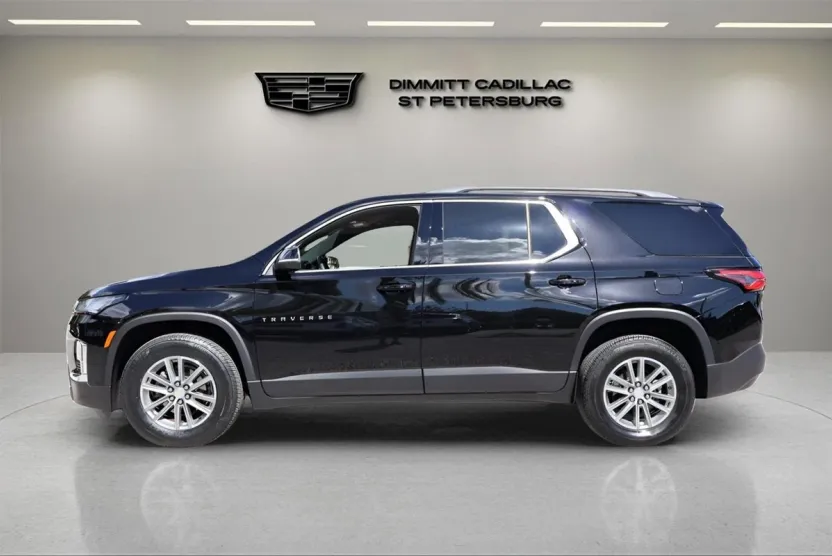 2023 Chevrolet Traverse Cloth photo 1