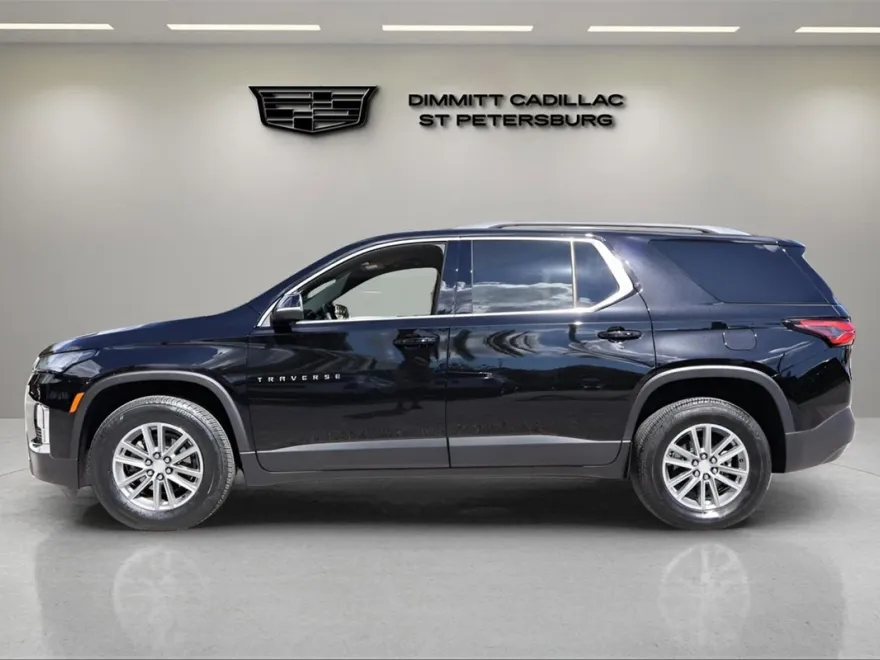 2023 Chevrolet Traverse Cloth photo 1