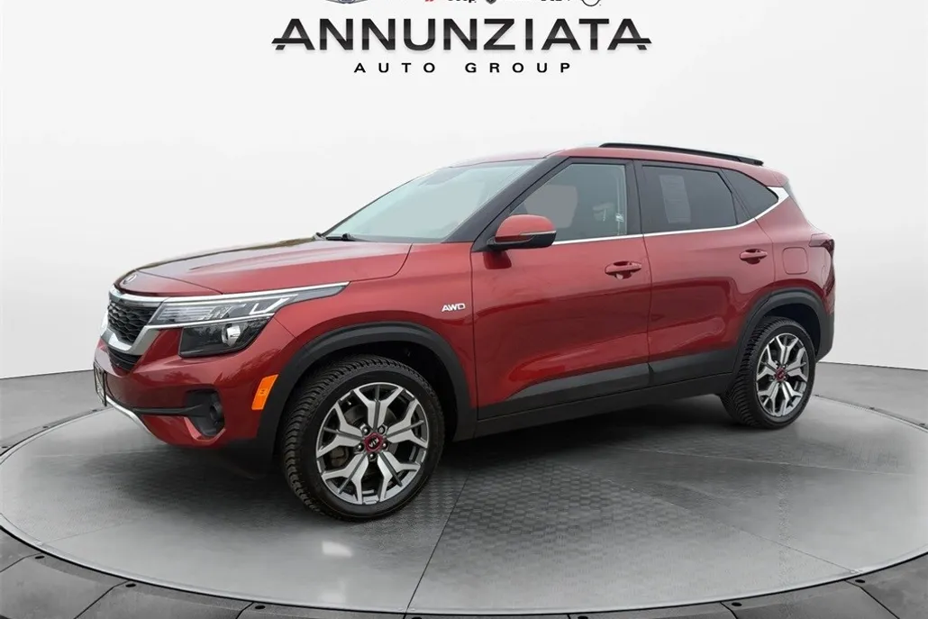 2021 Kia Seltos S photo 1