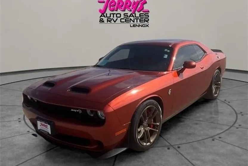 2023 Dodge Challenger SRT8 Hellcat photo 1
