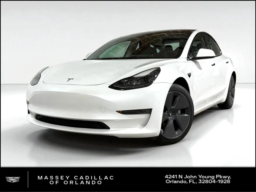 2023 Tesla Model 3 Long Range photo 1