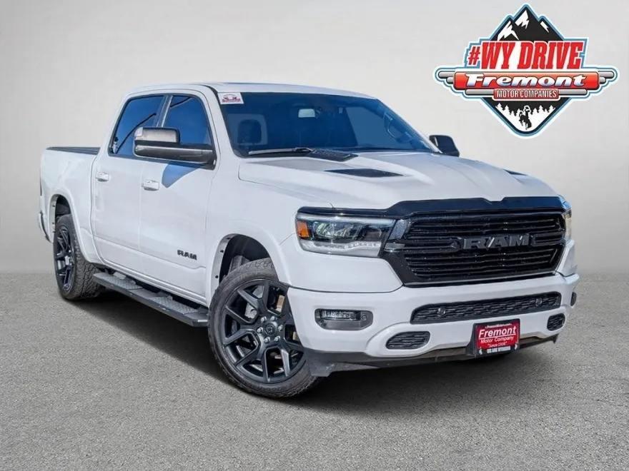 2020 Ram 1500 Laramie photo 1